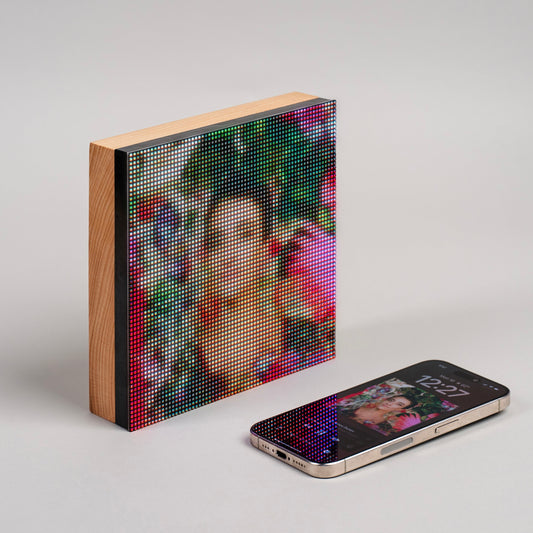 Tuneshine - Lo-Fi Live Album Art Display Screen [Beechwood]